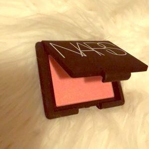 NARS BLUSH